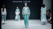 Koleksi Black Label Bertajuk &ldquo;Opulent Bloom&rdquo; di Ajang PIFW 2025