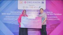 Penyerahan donasi 1.000 unit alat kontrasepsi implan satu batang oleh PT Oragon Phamra Indonesia Tbk kepada Pengurus Pusat Ikatan Bidan Indonesia (PP IBI)