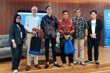 Universitas Kristen Maranatha gelar Half Day Seminar bertajuk &ldquo;STEM for Future Leaders: Empowering Teachers, Inspiring Students&rdquo; dengan menghadirkan pakar pendidikan internasional, Prof. Erik Barendsen dari Radboud University dan Open University, Belanda.