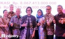 Menteri BUMN Rini Soemarno, Menteri PURR Basuki Hadimuljono, Menkeu Sri Mulyani, Dirut SMI Emma Sri Hartati, Dirut Bank Mandiri Kartika Wirjoatmodjo, Dirut Hutama Karya I Gusti Ngurah Putra (Foto Rizki Meirino)
