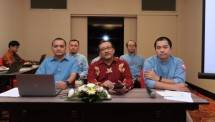 Jajajran peneliti BRIN memaparkan hasil uji laboratorium pertama di Indonesia yang menunjukkan kadar toksikan dalam rokok elektrik jauh lebih rendah dibanding rokok konvensional.