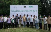 Aksi Hijau Jababeka Bikin Heboh! Tanam 200 Pohon demi Dinginkan Bumi