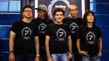 Grup Legendaris God Bless Tampil di Albero Cafe di Malam Tahun Baru