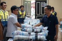 PTPP bersama PT Pelindo dan PT Akses Pelabuhan Indonesia (API) turut menyelenggarakan Program Tanggung Jawab Sosial dan Lingkungan (TJSL) bagi masyarakat nelayan Kalibaru dan warga RW 04 Cilincing.
