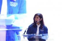 Menteri Komunikasi dan Digital Meutya Hafid dalam acara Deklarasi Arah Indonesia Digital di Jakarta Selatan, Rabu (10/12/2025) menyatakan bahwa konektivitas yang merata menjadi fondasi agar warga desa memperoleh akses pendidikan, layanan publik, dan peluang ekonomi yang setara. Foto: InfoPublik/Dit KPM/Amiri Yandi