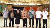 Direktur Jenderal Integrasi Transportasi dan Multimoda (Dirjen Intram) Kemenhub Risal Wasal saat mengunjungi Kota Jababeka
