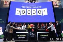 PT Super Bank Indonesia Tbk (IDX: SUPA; &ldquo;Superbank&rdquo;), hari ini resmi mencatatkan saham perdananya di Bursa Efek Indonesia (IDX). 