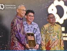Foto (Ist) Kemenperin berhasil meraih dua penghargaan Anugerah Reksa Bandha 2025 yang diselenggarakan oleh Kementerian Keuangan.