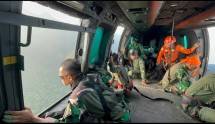 Helikopter H225M Caracal H-2213 dan pesawat Boeing 737-200 Skadron Udara 5 yang dikerahkan Lanud Sultan Hasanuddin berhasil mengidentifikasi titik lokasi jatuhnya pesawat ATR-42-500 milik Indonesia Air Transport (IAT) di kawasan Gunung Bulusaraung, Kabupaten Maros, Minggu (18/1/2026).