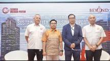 Konferensi Pers Sustainability Business Update PT Semen Merah Putih
