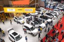 Cicil Mobil Impian Tanpa Ribet! Danamon & Adira Finance Banjiri IIMS 2026 Promo Gila-Gilaan