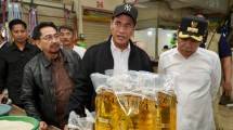Menteri Pertanian (Mentan) Andi Amran Sulaiman saat sidak produsen MinyaKita