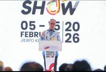 Menteri Perindustrian Agus Gumiwang Kartasasmita