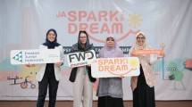 FWD Insurance dan PJI Perkuat Literasi Keuangan Siswa Melalui Ekosistem JA SparktheDream 