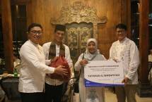 BRI Life beri bantuan melalui Yayasan Al Washiyyah
