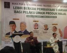  Pembiayaan Syariah Mendorong Pertumbuhan Bisnis Baru dan Tidak Memberatkan Bagi UMKM Kepala Divisi Komersial BSN, Veri ( kiri) saat menjadi pembicara saat talkshow UMKM di Jakarta ( Sumber: AMKI) 