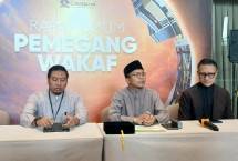 Ustadz Fatih Karim tengah di Rapat Umum Pemegang Wakaf 