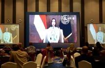 Menteri Pariwisata Widiyanti Putri Wardhana saat sambutan nya pada Penyelenggaraan Perizinan Berusaha Berbasis Risiko Sektor Pariwisata yang berlangsung secara hybrid di Harris Vertu Harmoni, Jakarta, Selasa (10/3/2026).