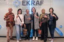 Wakil Menteri Ekonomi Kreatif, Irene Umar, menerima audiensi komunitas seni ARTPORA di Kantor Kementerian Ekraf, Jakarta, Rabu (11/3/2026).