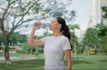 Aqua Dominasi Pasar Air Kemasan, Bukti Kuatnya Merek Lokal di Asia