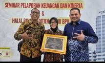 Kementerian Ekonomi Kreatif (Ekraf) meraih penghargaan dari Badan Pemeriksa Keuangan (BPK) atas capaian tingkat penyelesaian Tindak Lanjut Rekomendasi Hasil Pemeriksaan (TLRHP).