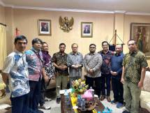 Uskup Agung Jakarta, Ignatius Kardinal Suharyo saat menerima kunjungan Paguyuban Wartawan Katolik Indonesiia (PWKI) di Wisma Keuskupan Agung Jakarta pada Senin (04/05/2026). Dalam kunjungan tersebut, PWKI melaporkan kegiatan kunjungan ke Vatikan pada pekan terakhir pada Maret 2026.