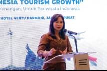 Wamenpar Ni Luh Puspa dalam pembukaan Rakernas AITTA di HARRIS Vertu Hotel Harmoni, Jakarta, Rabu (13/5/2026).