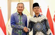 Menteri Singapura Vivian Balakrishnan dan Menlu Sugiono