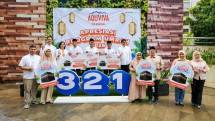 Kampanye 3-2-1 AQUVIVA: Marbot dan Pemenang Kejutan Tutup Botol Ramadan Diberangkatkan Umrah&nbsp;