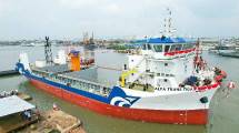 Armada Container Vessel Terbaru Alfa Trans Tiga di Pelabuhan Tanjung Emas