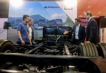 William Soputro - Direktur Inframach, Niels Muntzenberger - Head of Sales Worldwide MAN Truck & Bus, Roland Kopp - Lead Program Chassis Bus MAN Truck & Bus, * Tom Kuiphuis - Head of Sales Bus Australasia MAN Truck & Bus
