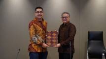 PT Indonesia Infrastructure Finance (IIF) menandatangani Perjanjian Fasilitas Penjaminan dengan PT Arkora Hydro Tbk pada 20 Mei 2026 untuk mendukung penerbitan Sukuk Ijarah Berkelanjutan Berwawasan Lingkungan I Tahun 2026 milik Arkora Hydro. 