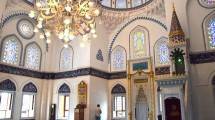 Berkunjung ke Tokyo Camii, Masjid Terbesar dan Indah di Jepang