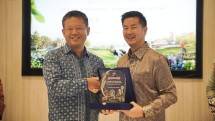 Penandatanganan kerjasama Sinar Mas Land dan Dairyland