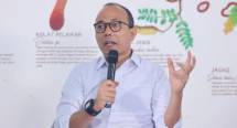 Deputi Bidang Kewirausahaan Kementerian UMKM, Riza Damanik