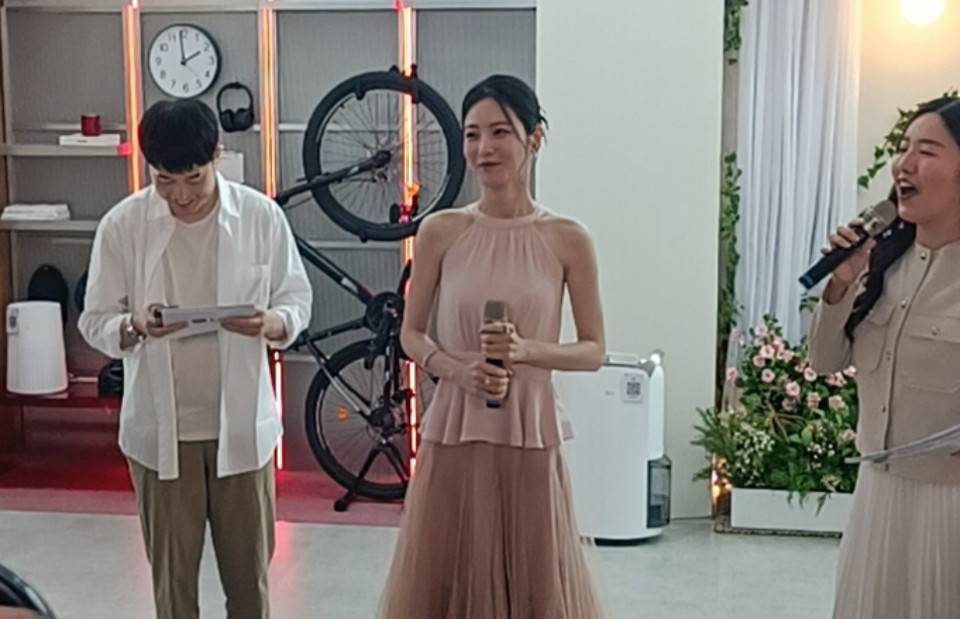 Shin Ye Eun Perkenalkan Gaya Hidup K-Wellness Lewat Housewarming by LG di Indonesia