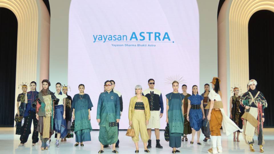 Tenun Manggarai Barat Masuk Panggung Fashion Modern di Fashion Nation 2026